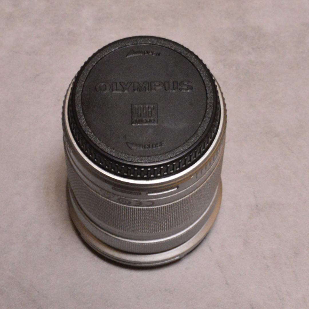 OLYMPUS PEN E-PL9 ダブルズームキット シャッター数644回