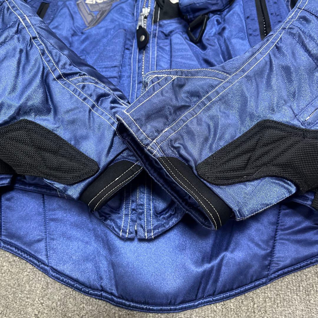 【希少】KISS RACING TEAM キスレーシングジャケット L 烈風