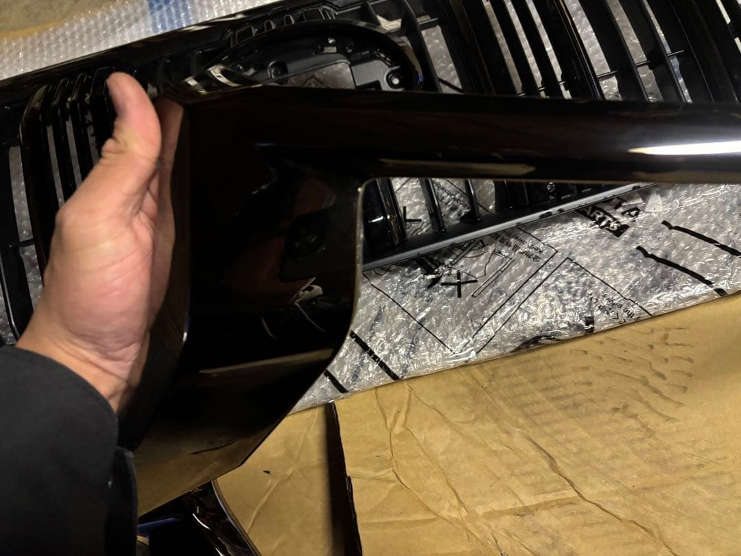 トヨタ ランドクルーザー プラド フロントグリルとリアバンパーガーニッシュ