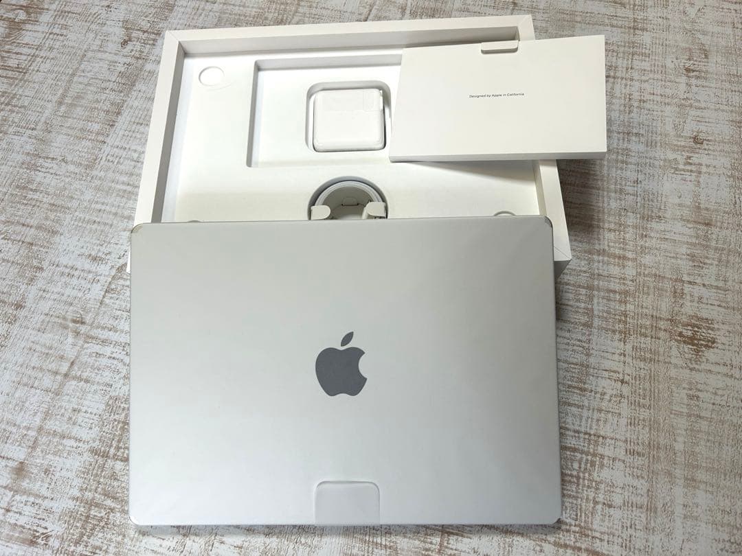 【即日発送】MacBook Pro 14インチ 1TB M4 新品未使用