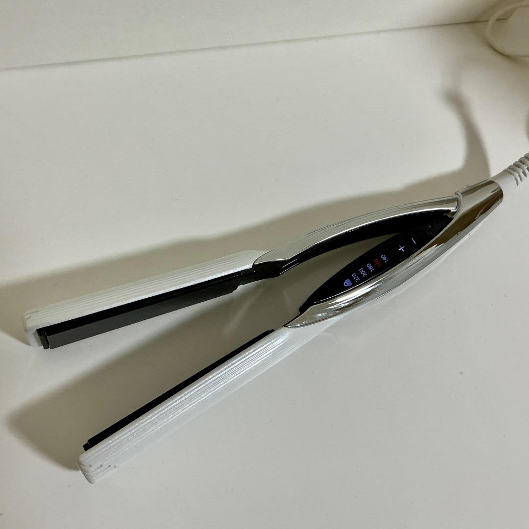 美品★ReFa ストレートヘアアイロン