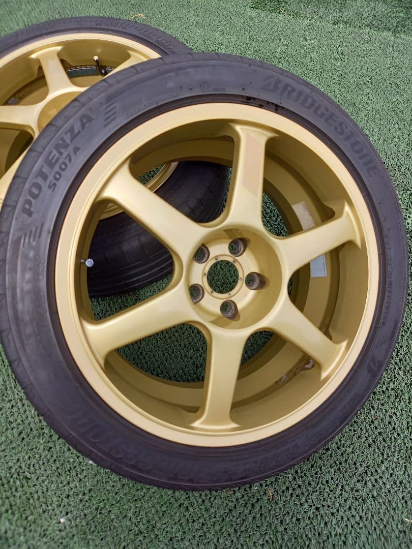 ヨコハマADVANレーシング17インチ ゴールドホイール 4本セット