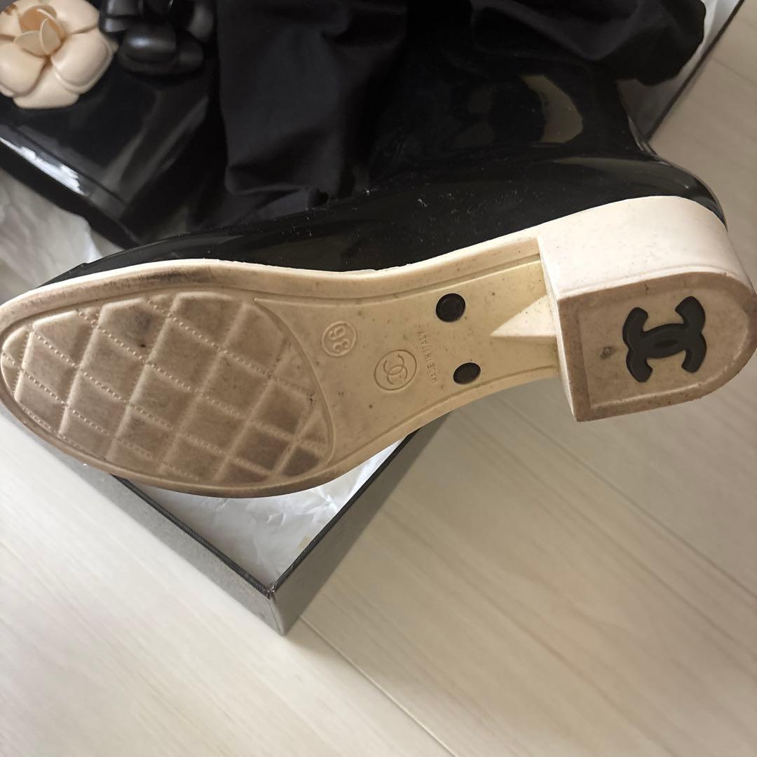 Chanel 長靴 ブラック 花モチーフ