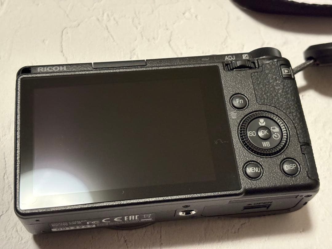 RICOH GR3 デジタルカメラ 本体　SDカード付き