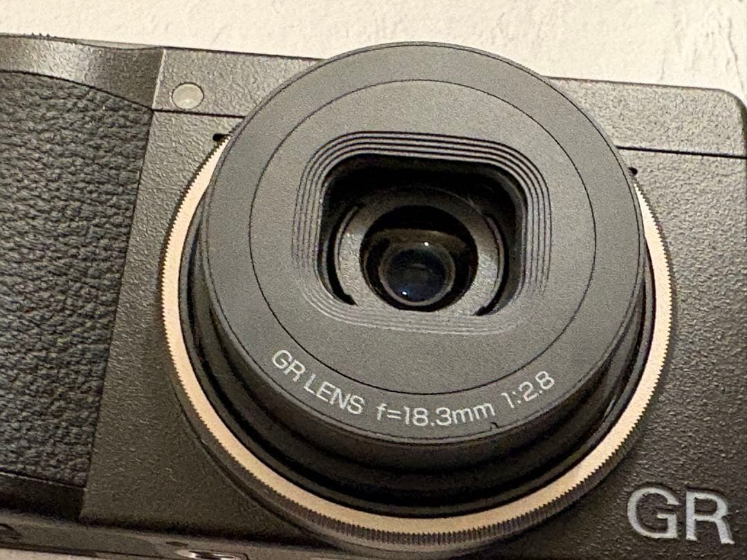 RICOH GR3 デジタルカメラ 本体　SDカード付き
