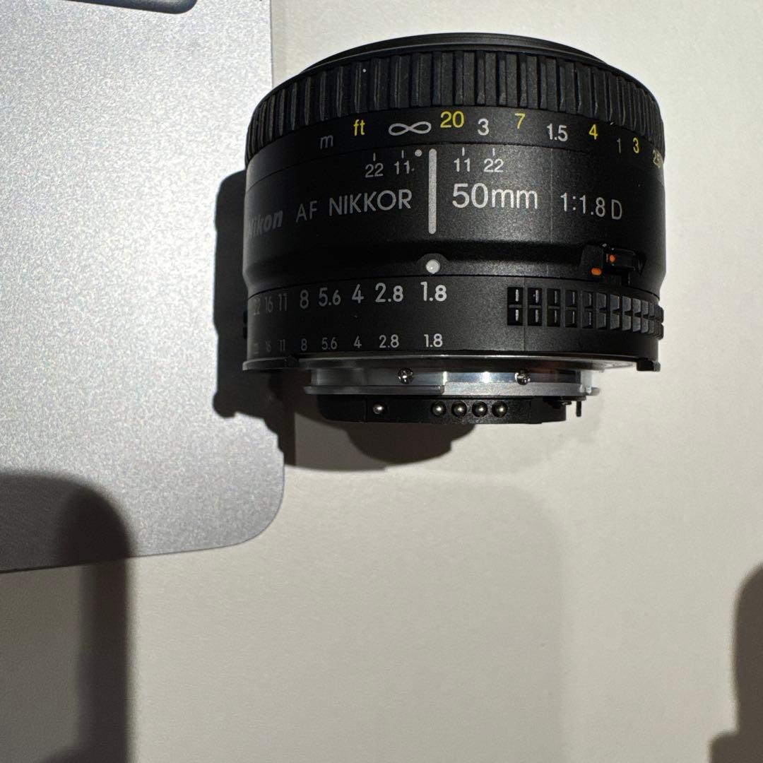 ニコンNikon AF NIKKOR 50mm F1.8D 一眼レフカメラレンズ
