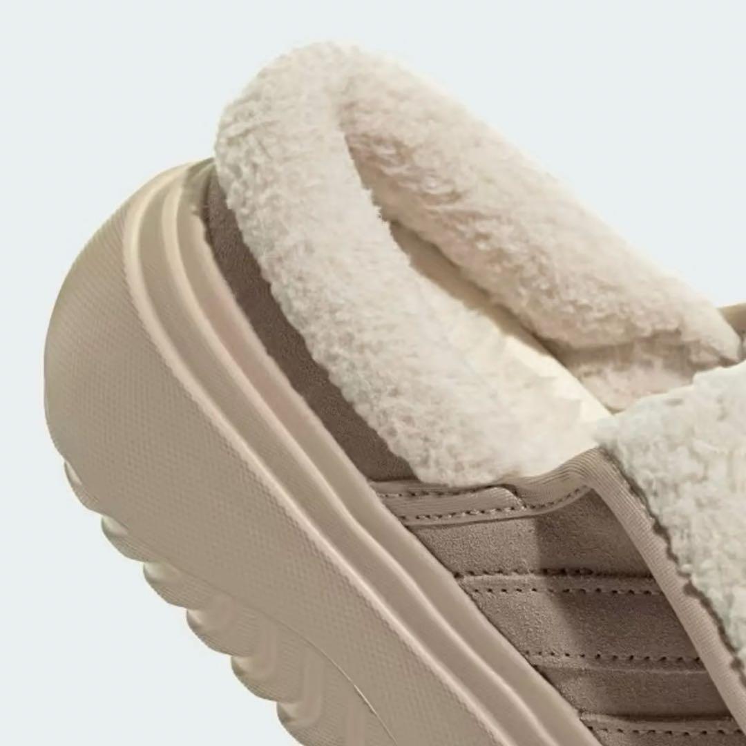 韓国限定 新作 ADIDAS GRANDCOURT MULE ベージュ 23.5