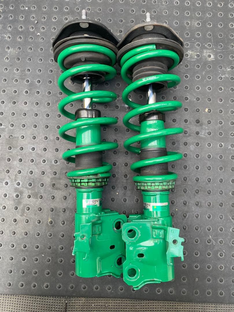 [専用] 30プリウス　CSTリア車庫調整キット　TEINフロント2本