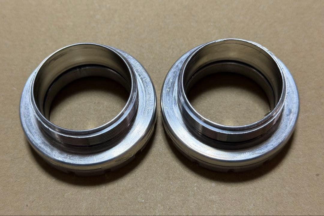 White Industries BSA BB ボトムブラケット　30mm