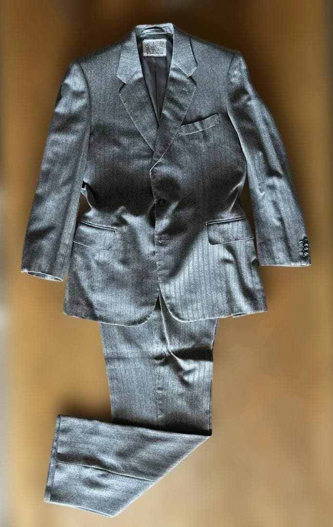 銀座の老舗テーラー「壱番館」ビスポークスーツ｜クラシック仕立て
