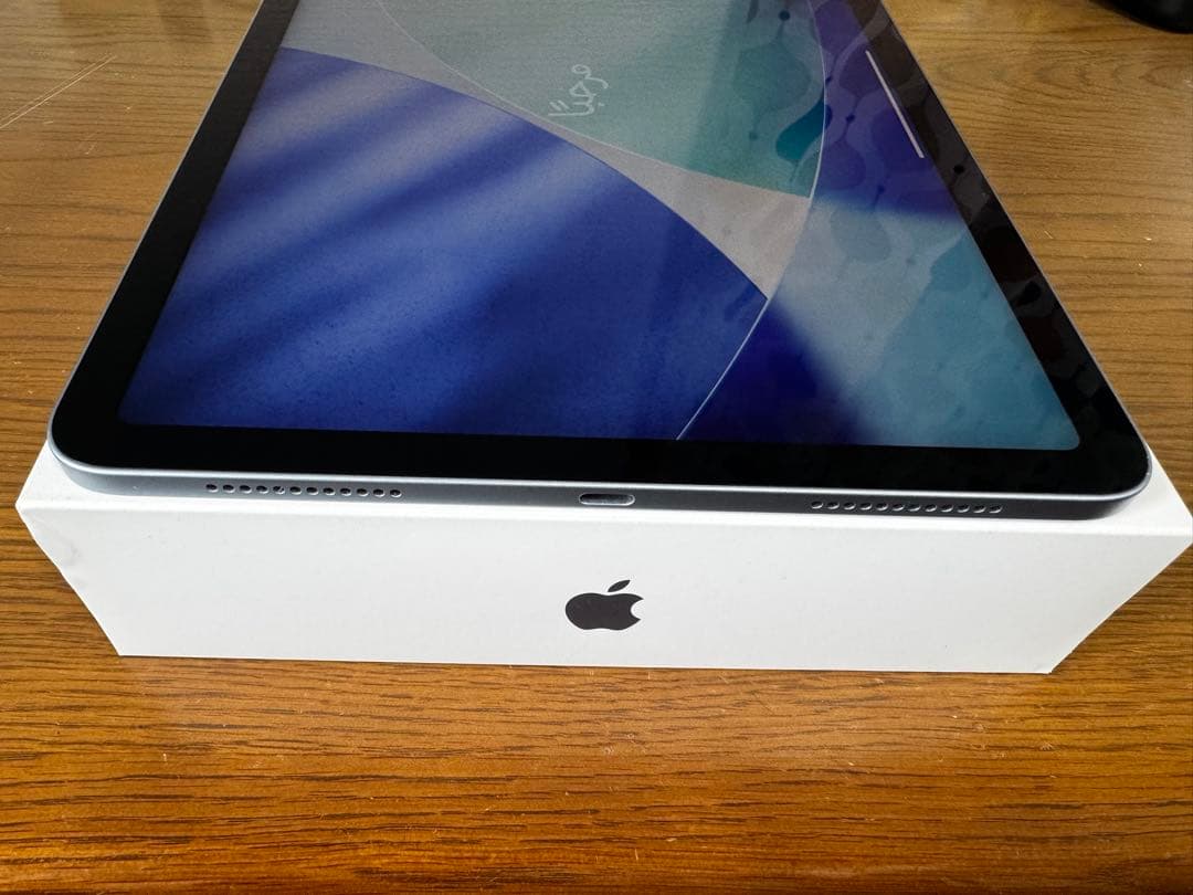 iPad本体 Apple iPad Air 64GB