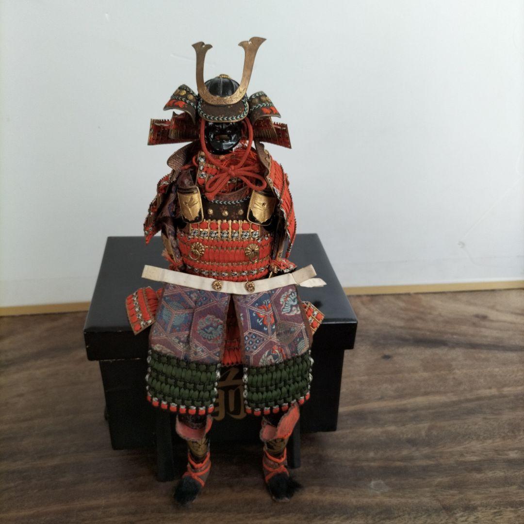 鎧兜　赤　蜻蛉　　箱有