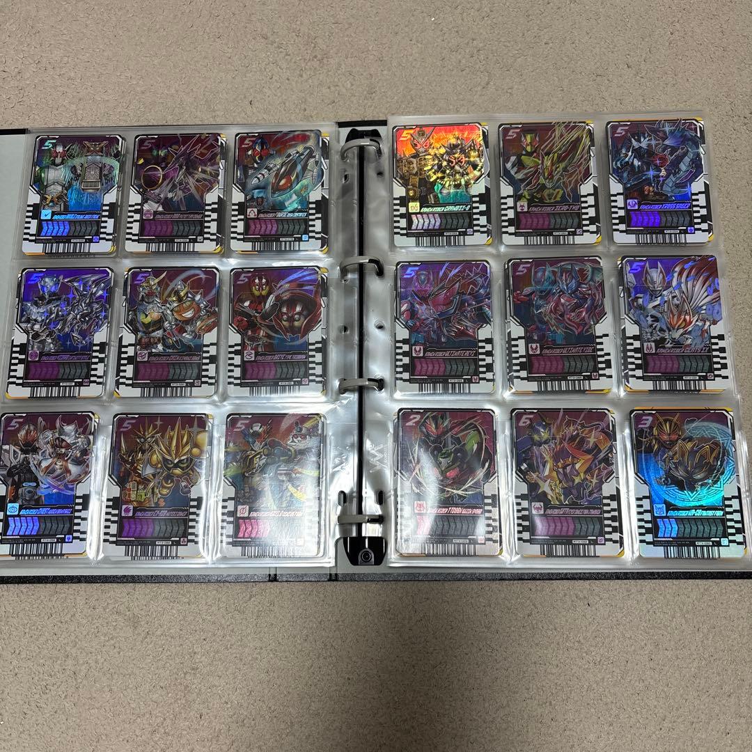 希少　仮面ライダー　トレカ　PHASE 他　まとめ売り　全232枚　引退品