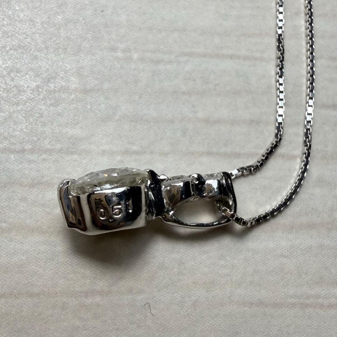 プラチナ　900 850 ダイヤモンド　トリロジー　ネックレス　0.51ct