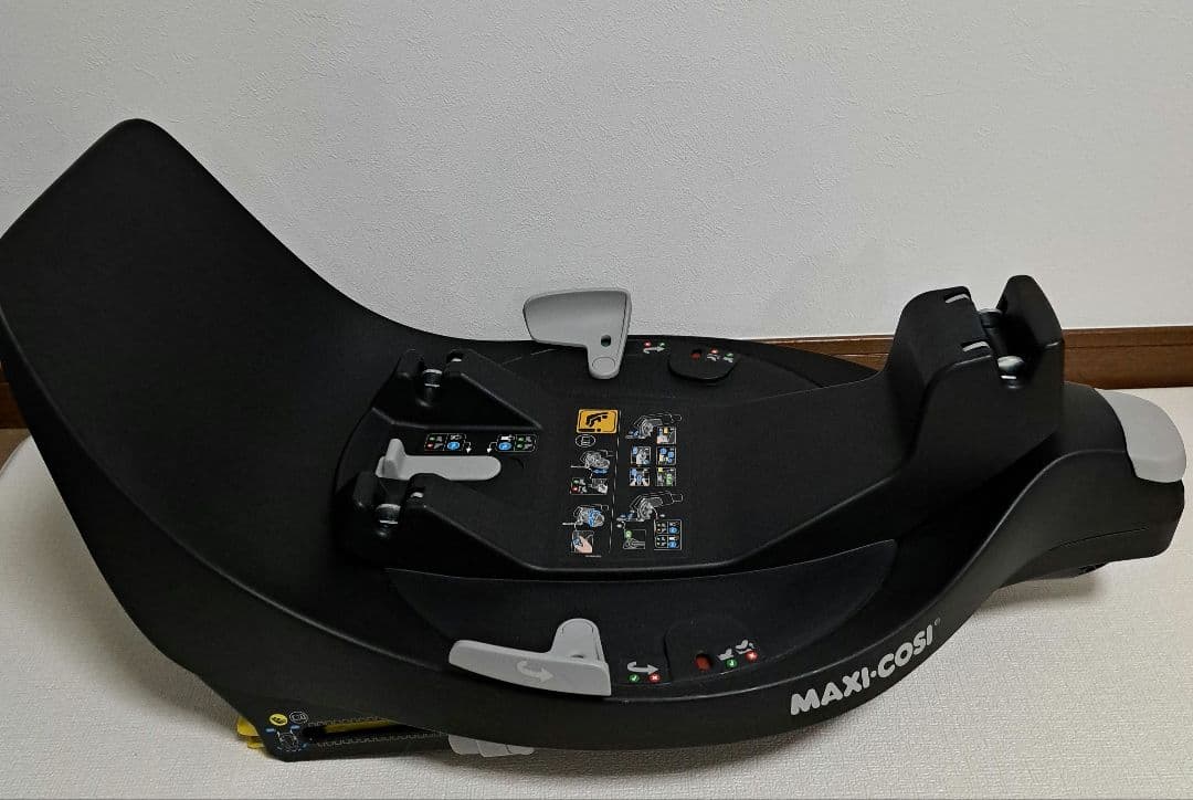 マキシコシ ファミリーフィックス360 ベース　チャイルドシート