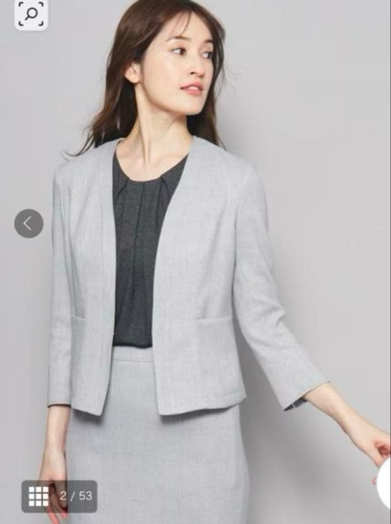 新品　クードシャンス　ノーカラーJKスーツ　36 ライトグレー