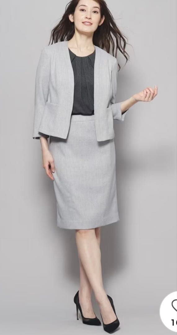 新品　クードシャンス　ノーカラーJKスーツ　36 ライトグレー