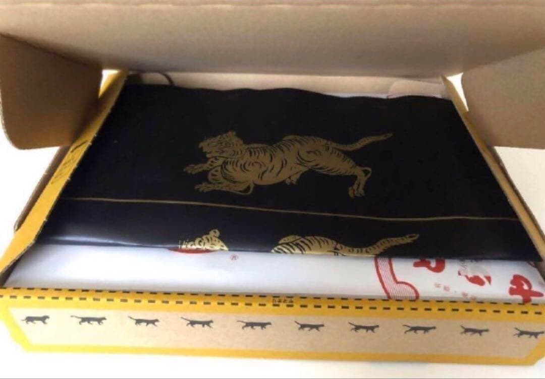 虎屋　竹皮包み羊羹