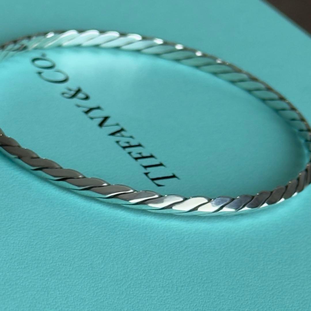 Tiffany & Co. ナイフエッジ ツイスト バングル ティファニー