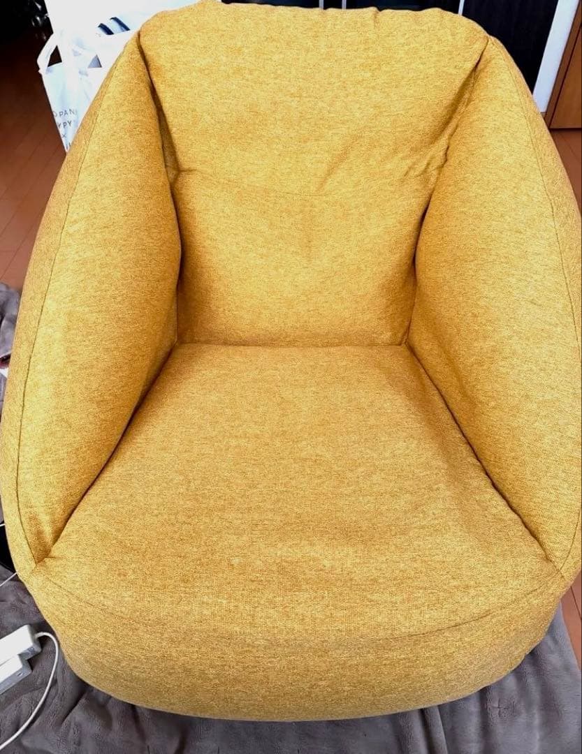 無印良品の空気でできたソファ イエロー