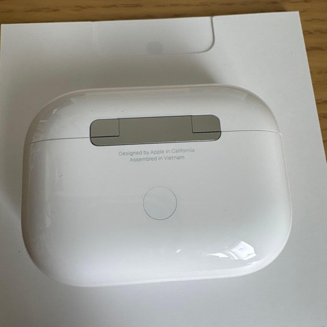 さっちゃん【極美品】Apple AirPodsPro 第2世代 店舗購入品
