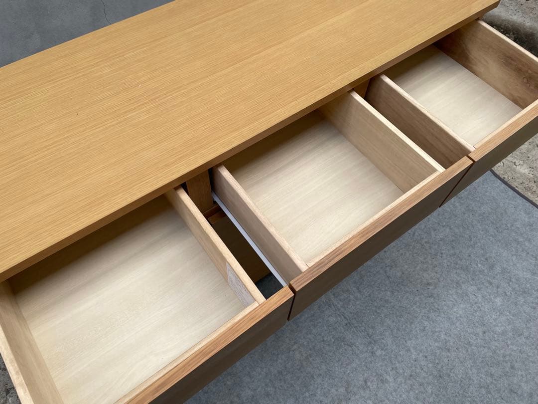 割と綺麗　無印良品　オーク材　カウンター　キャビネット