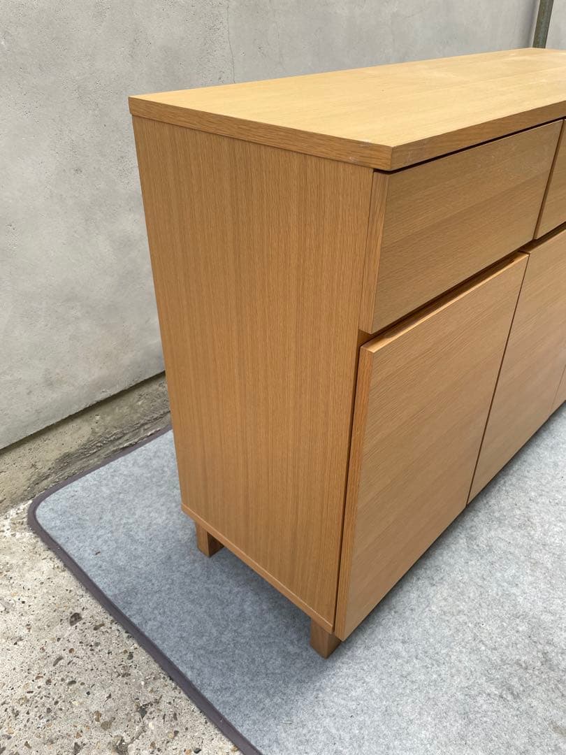 割と綺麗　無印良品　オーク材　カウンター　キャビネット