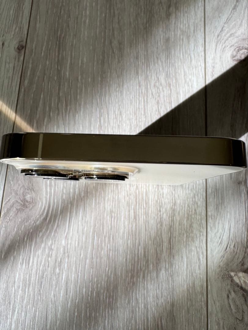 iPhone 13 Pro Gold 256GB SIMフリー