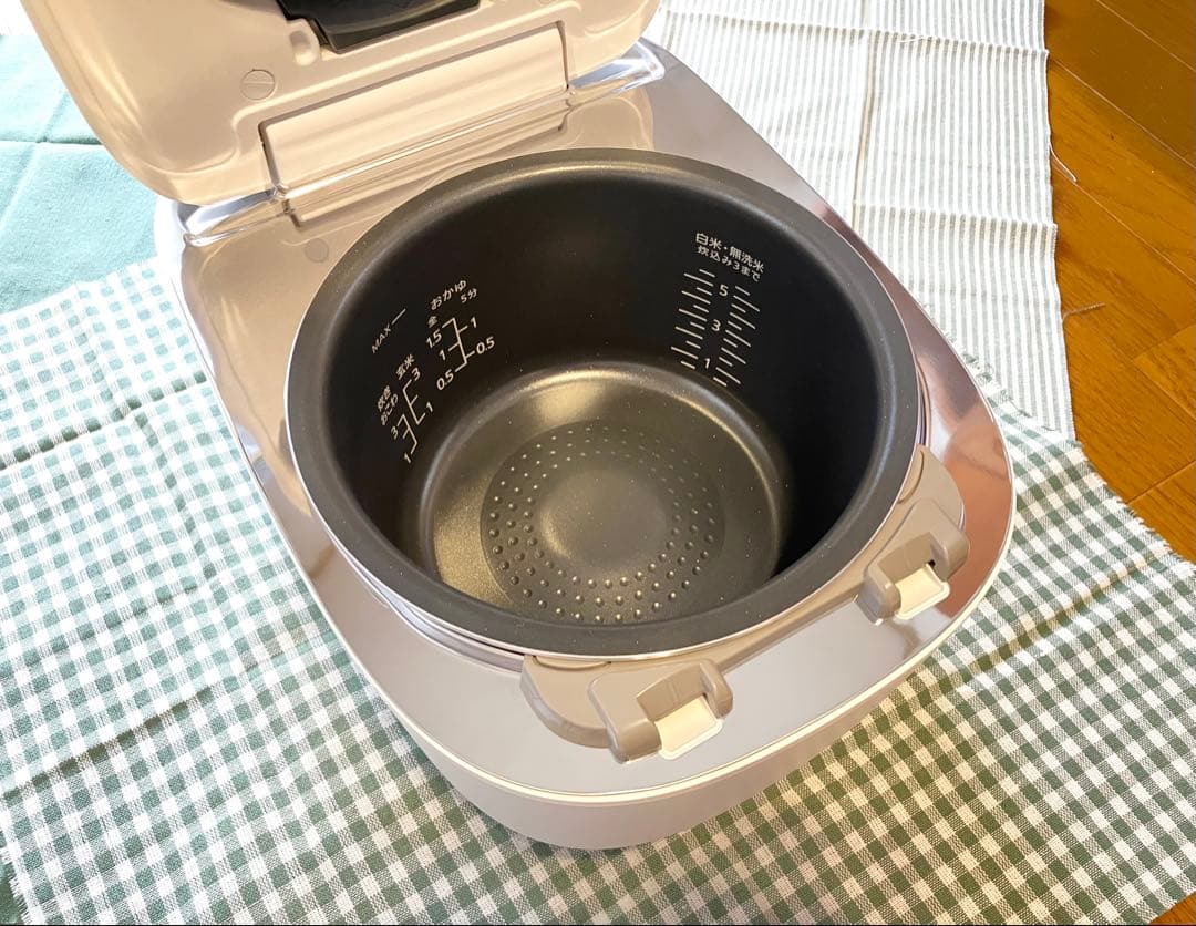 【未使用品】Panasonic SR-M10B 圧力IHジャー炊飯器2024年製