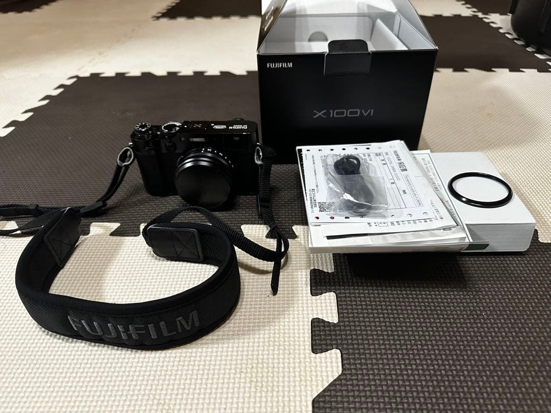 Fujifilm X100VI コンパクトデジタルカメラ