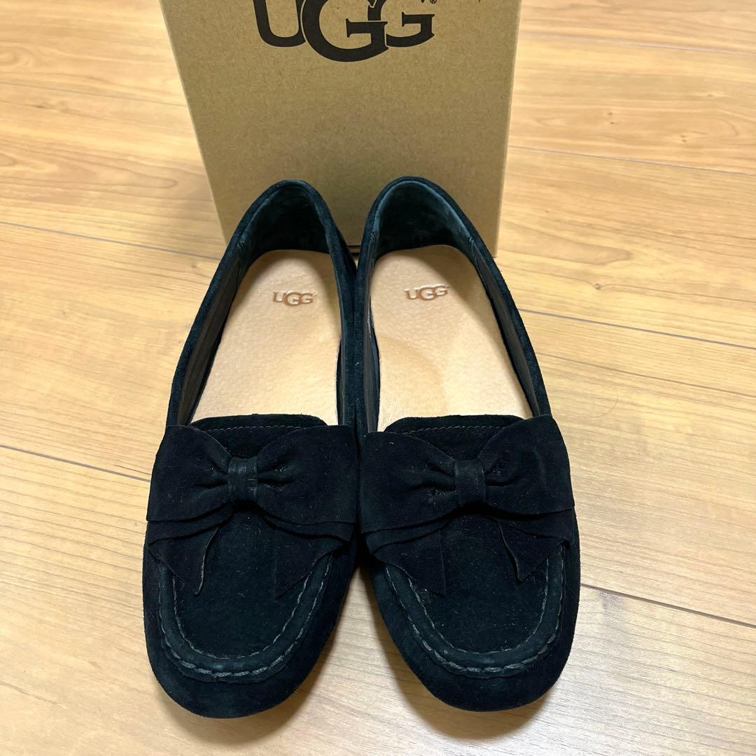 美品・UGG・リリアナ・黒　24㎝