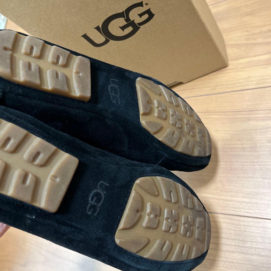 美品・UGG・リリアナ・黒　24㎝