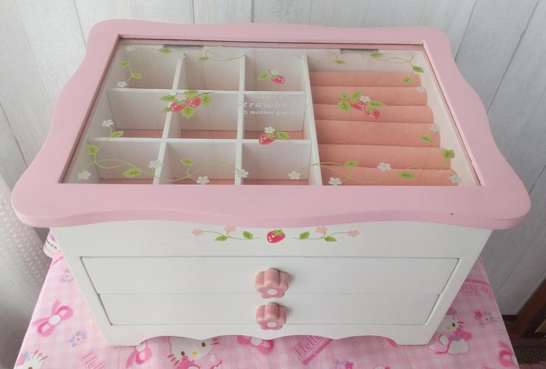 マザーガーデン　ジュエリーボックス　ジュエリーケース　マザーグースの森　いちご