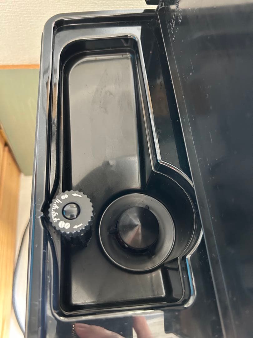 デロンギ　DeLonghi 全自動コーヒーマシン ESAM1000SJ