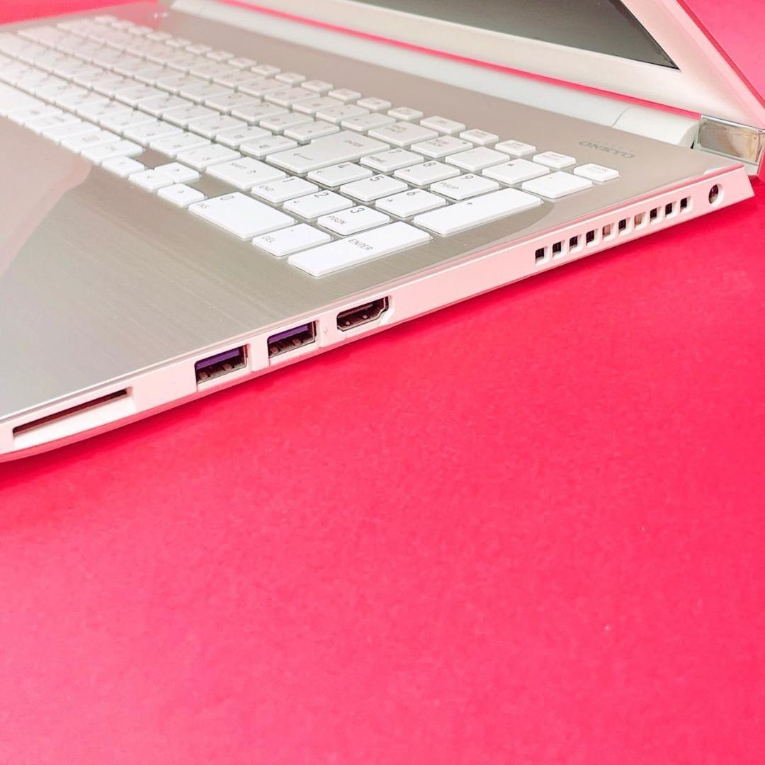 たっぷり大容量1TB‼️ Corei7✨️薄型ノートパソコン！人気ゴールドWin11