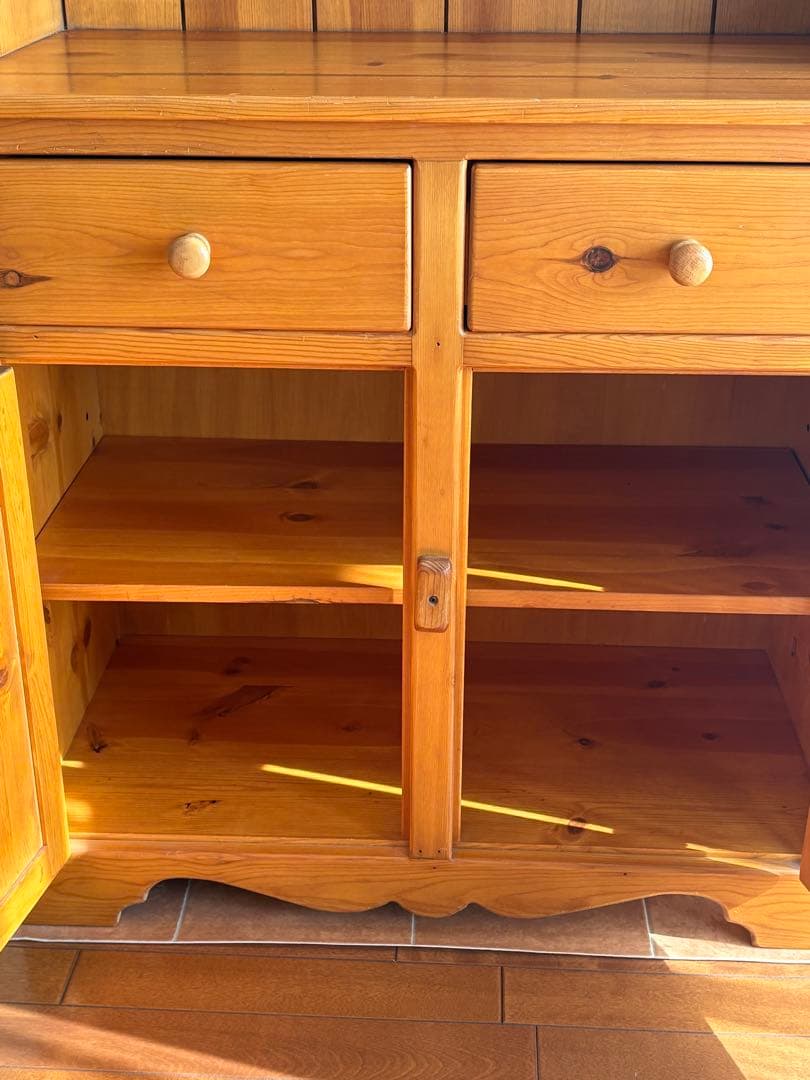 無垢材カントリーカップボード食器棚 k factory アントステラ系　送料込み