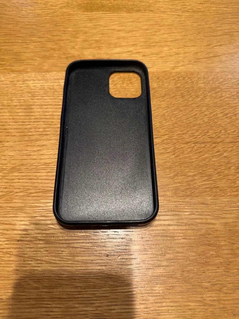 キムタク着　M&M×MASSES iPhone caseケース私物エムアンドエム