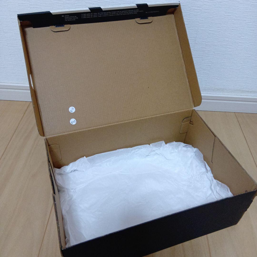 アディダス　アディオスプロ4 ②