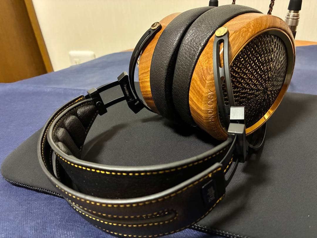 ヘッドホン SENDY AUDIO Peacock GOLD
