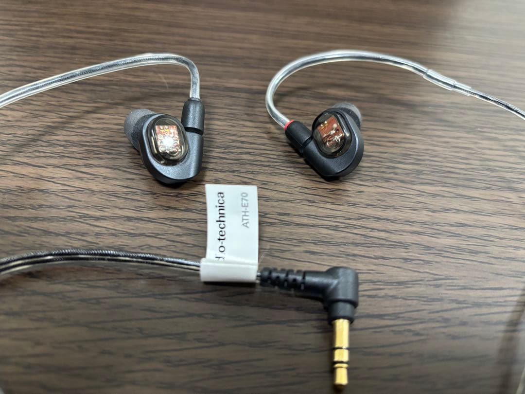 Audio-Technica ATH-Ｅ70 リケーブル可能イヤホン