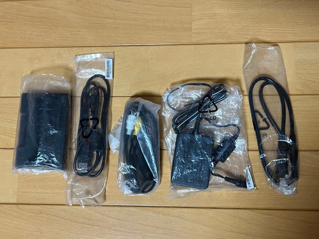 カシオ CASIO EXILIM ZOOM EX-Z1200　デジタルカメラ