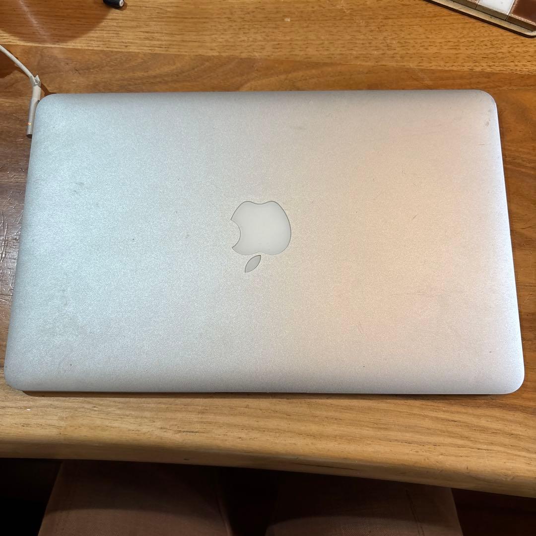 M*o様 MacBook Air 11-inch, Mid A1370