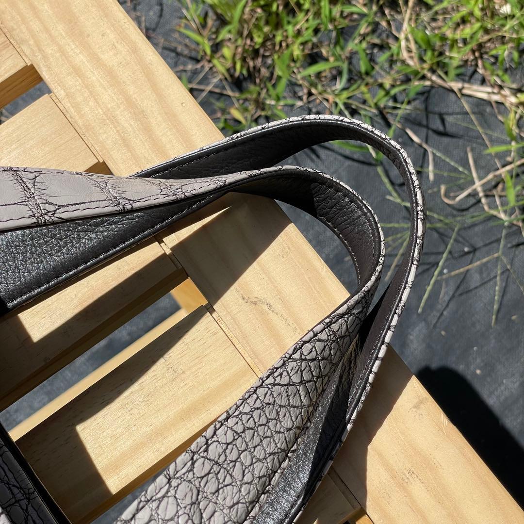 キャン様　希少！JRA認定　目地染めアリゲーター　特大トラベルボストンバッグ