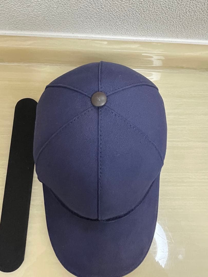 GUCCI ネイビー ベースボールキャップ