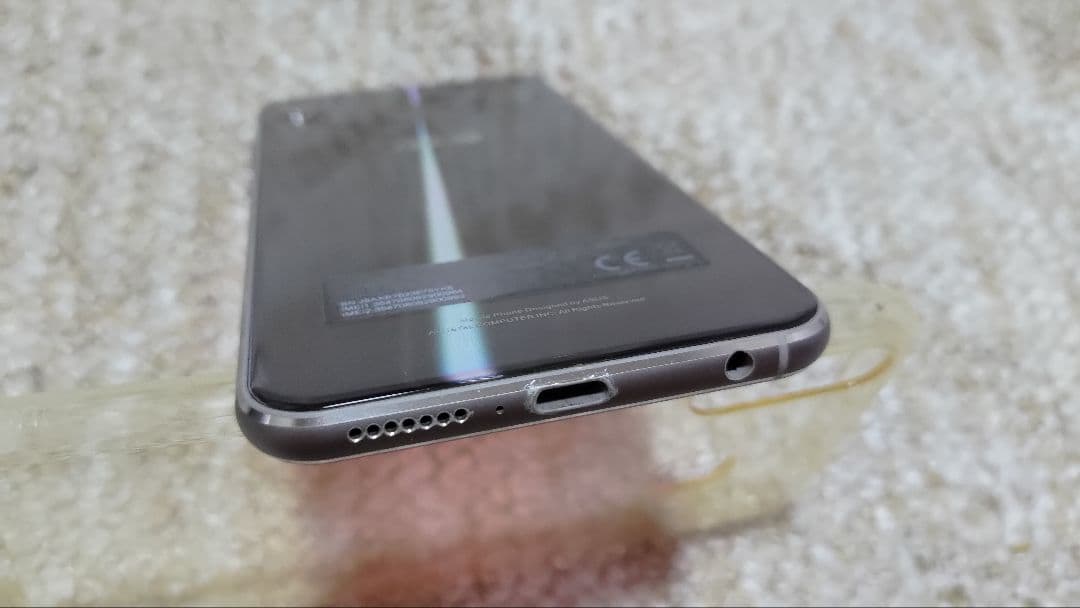 zenfone5 64G シルバー　難あり