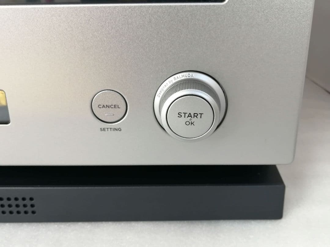 22年製 バルミューダデザイン　オーブンレンジ　K04A-SU　シルバー