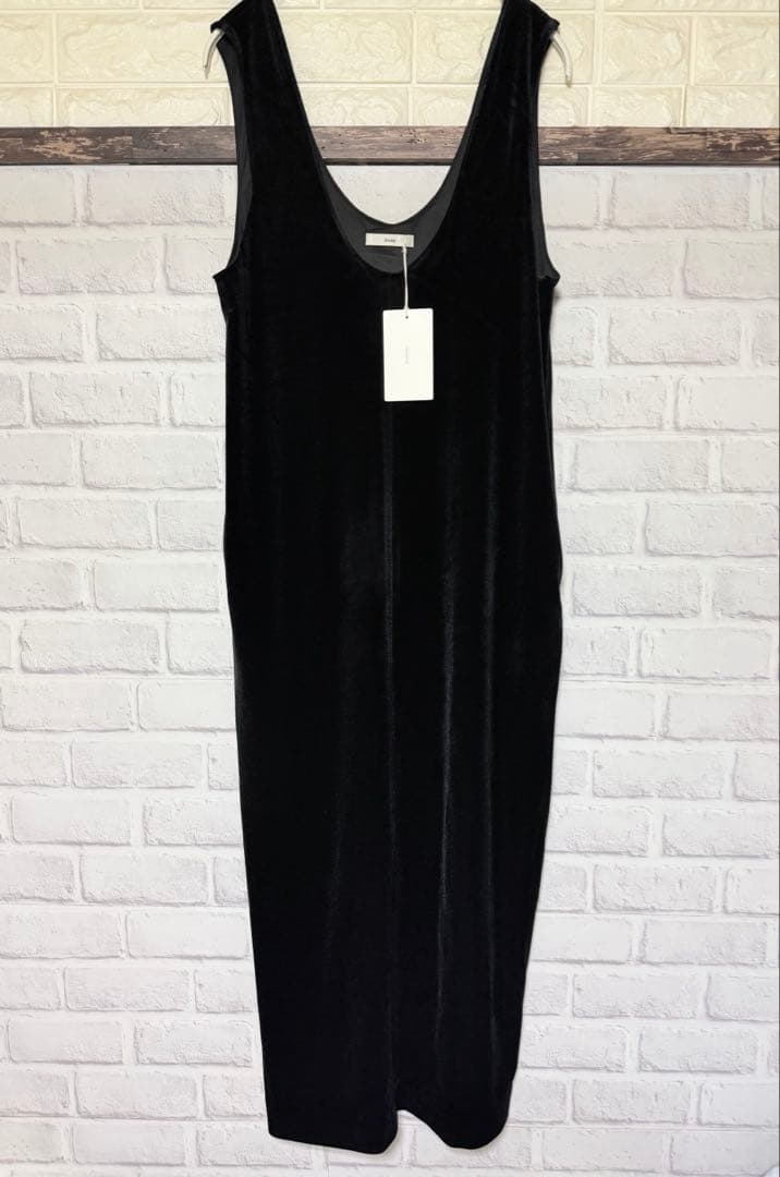 新品未使用　anuke ベロアUネックワンピース ブラック 38 完売品