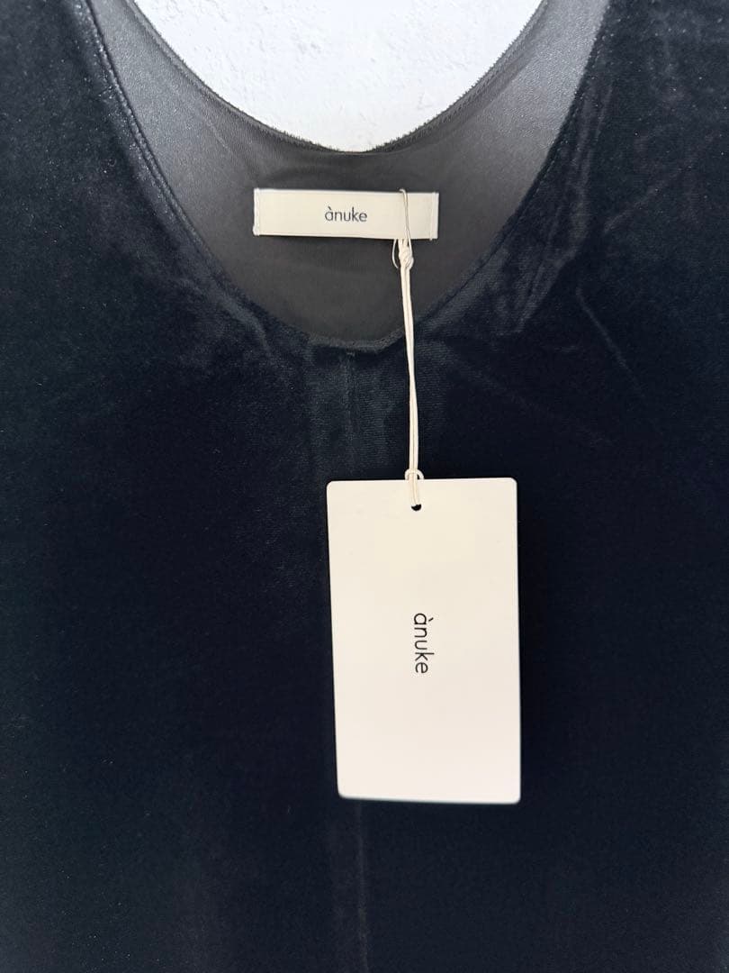 新品未使用　anuke ベロアUネックワンピース ブラック 38 完売品