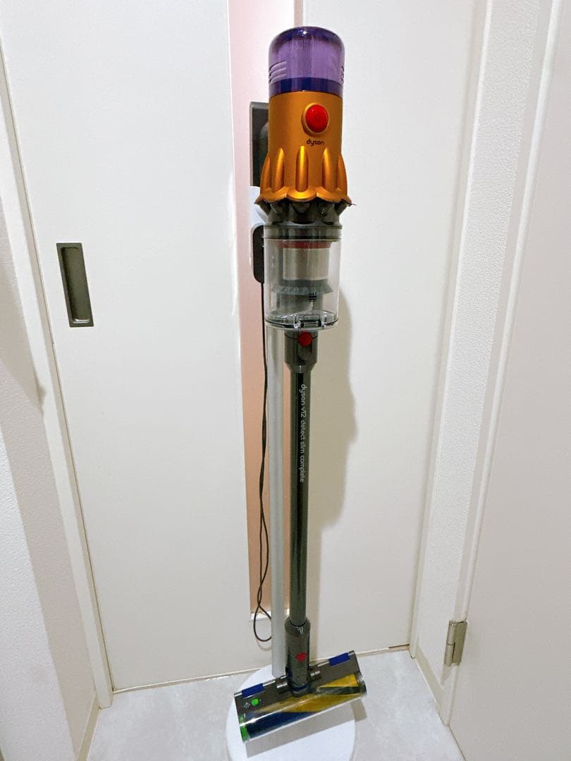 ダイソン　V12 DETECT SLIM Dyson 掃除機　スタンド付き