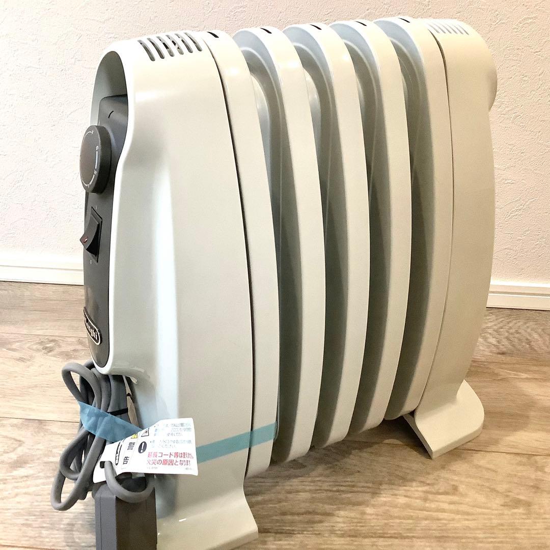 【新品・未使用】デロンギ オイルヒーター RHJ01A0505-DW